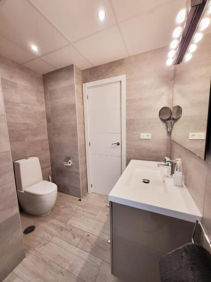 Stylish 3 Bedroom Penthouse In Marbella Centre With Large Pool Close To The Beach Luaran gambar